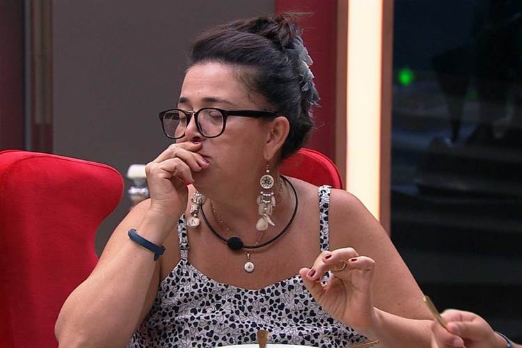 BBB19: Pauta política vira assunto entre participantes durante preparação de almoço