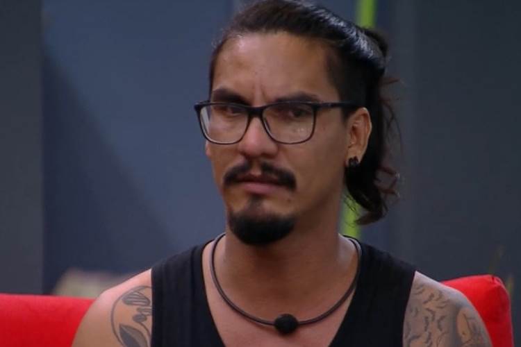 Jurídico da Globo decidirá o futuro de Vanderson dentro do ‘BBB’