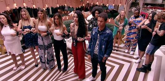BBB19 - Brothers acorrentados (Reprodução/TV Globo)