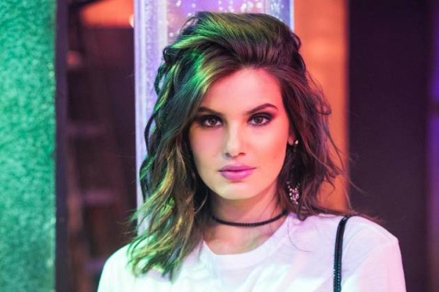 Camila Queiroz/Reprodução Instagram Camila Queiroz/Reprodução Instagram