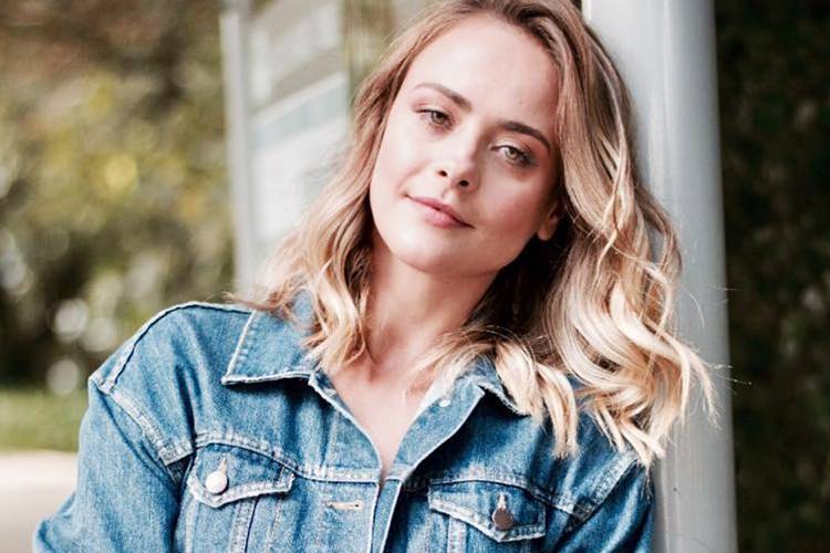 Juliana Silveira se prepara para novo trabalho: “Frio na barriga”