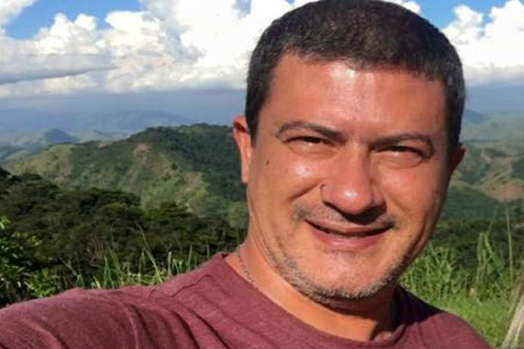 Tom Veiga aparece bem humorado em vídeo gravado um dia antes de morrer
