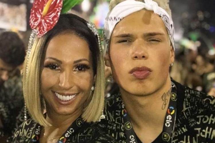 Valesca Popozuda arma confusão por ciúmes do namorado