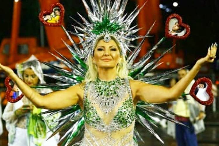 Antonia Fontenelle faz agradecimento após última noite de Carnaval: “Foi tudo lindo”