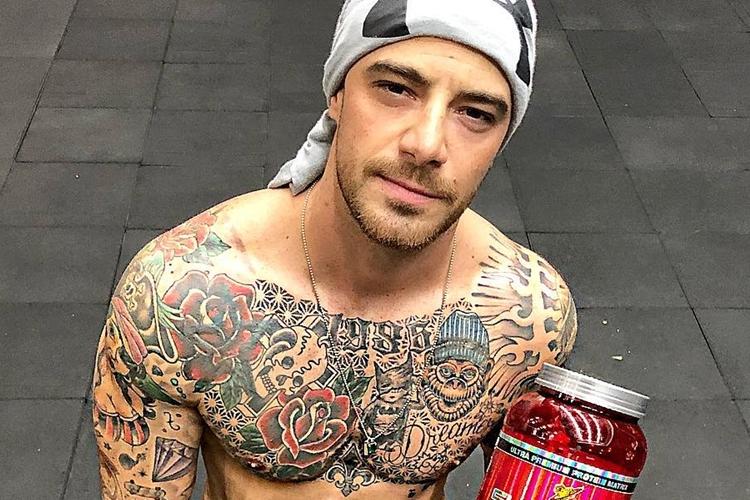 Felipe Titto faz revelações surpreendentes