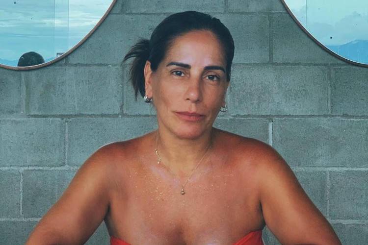 Glória Pires posta foto rara com o filho caçula, Bento