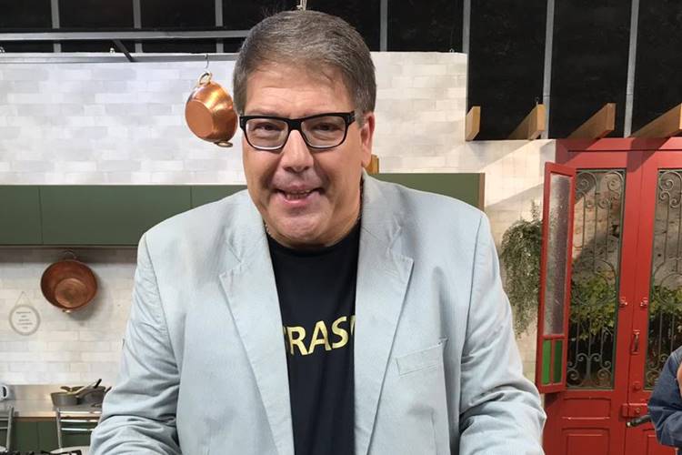 Dia de festa no programa Papo Em Dia com Luciano Faccioli