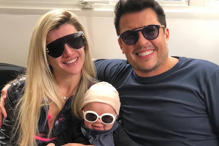 Ceará e Mirella Santos conhecem Zoe e encantam a web com click