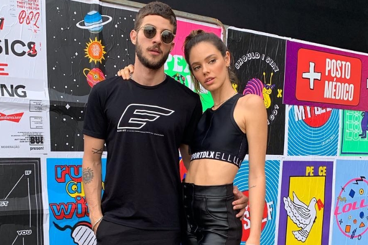 Nova mamãe! Laura Neiva está grávida de Chay Suede