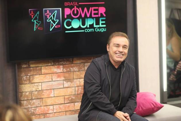 Coletiva Power Couple (Antonio Chahestian/Record TV)