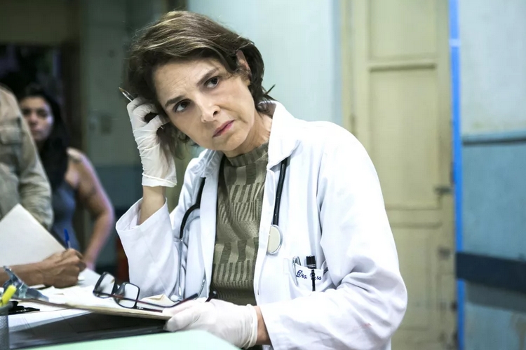 Drica Moraes revela que doença motivou ela a gravar seriado na Globo