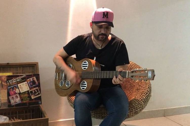Cantor sertanejo muda o visual e recebe elogios: “Lindo de qualquer jeito”