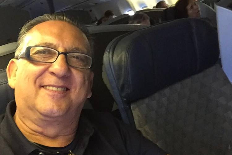 Galvão Bueno mostra almoço de domingo ao lado de sua mãe: “90 anos muito bem vividos”