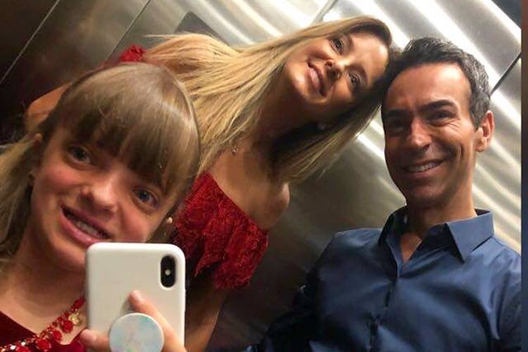 César Tralli posa com Ticiane e Rafa Justus: “Sempre juntos”