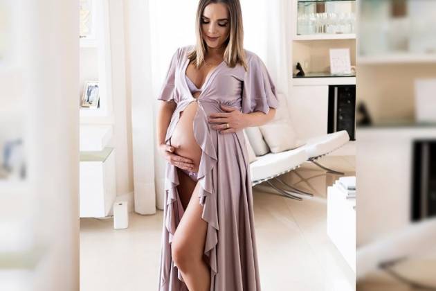 Taheme posou com barrigão - Reprodução/Instagram