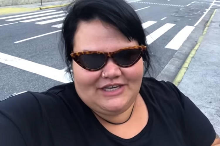 Thais Carla desabafa após dificuldades em avião