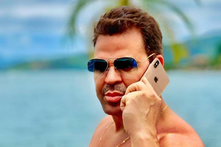 Após polêmica em show, Eduardo Costa se pronuncia sobre o assunto