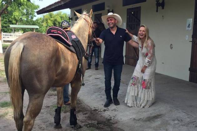 Eliana e Mano Walter (Divulgação/SBT)