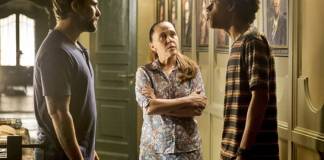 O Sétimo Guardião: Gabriel descobre que Feijão tem a marca do guardião-mor O Sétimo Guardião - Gabriel descobre que Feijão tem a marca do guardião-mor ( Globo/João Cotta)