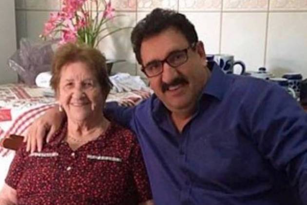 Ratinho e sua mãe