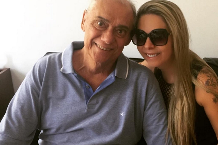 Ex-namorada do jornalista Marcelo Rezende desabafa: “Ninguém sabe o que eu vivi”