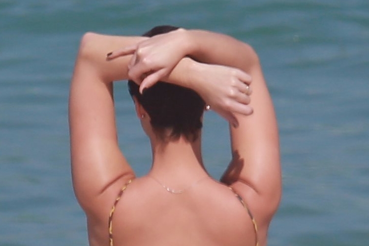 Estrela da Record desabafa e revela ter implorado para deixar de atuar em novelas bíblicas; saiba!