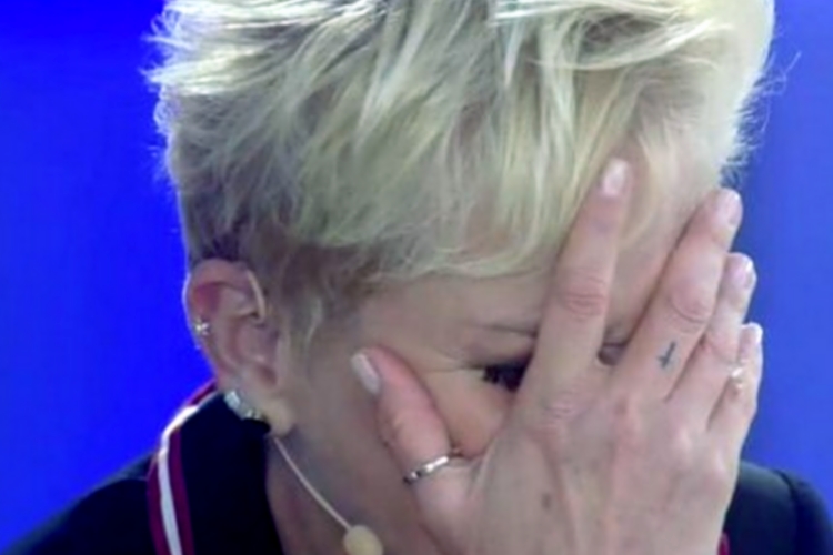 Xuxa desabafa sobre foto íntima com Junno Andrade: “Respeito gera respeito”