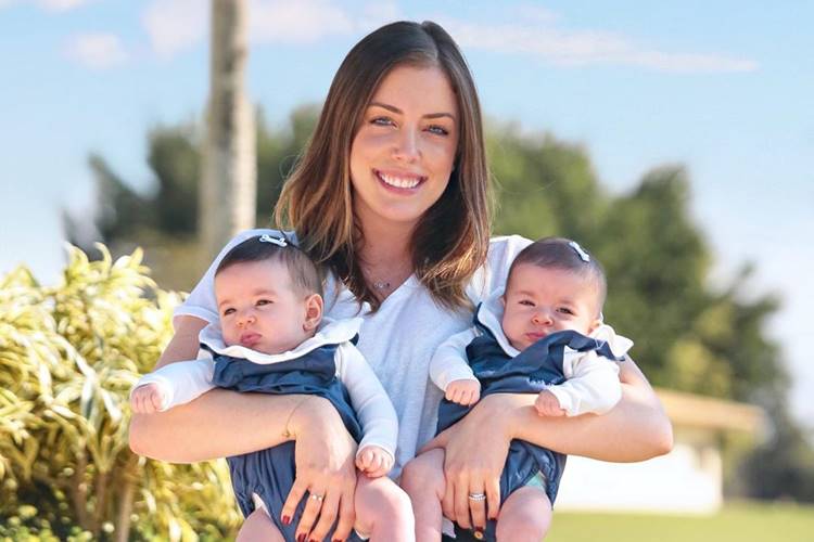 Fabiana Justus revela motivo de seus sumiços da web no fim de semana