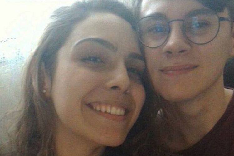 Namorada de ator assassinado revela ‘agressão psicológica’ que sofria pelo pai