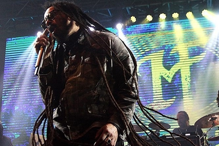 Marcelo Falcão, ex-vocalista dO Rappa posta foto com filho recém-nascido