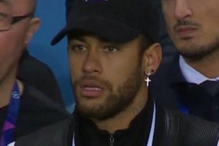 Ex-advogado de modelo que acusou Neymar de estupro sofre com segredo do passado exposto