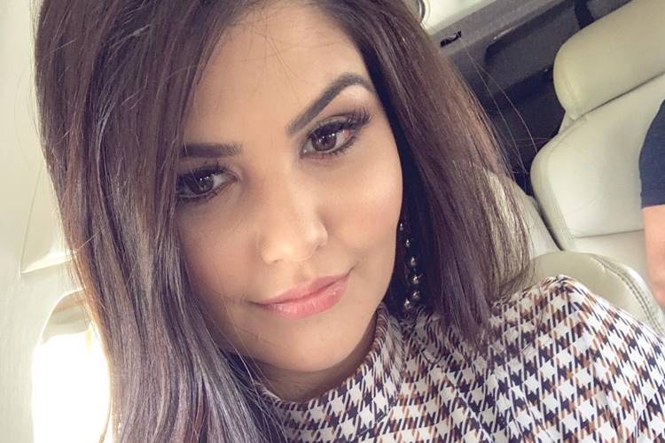 Mulher de sertanejo mostra banho com os filhos e encanta a web