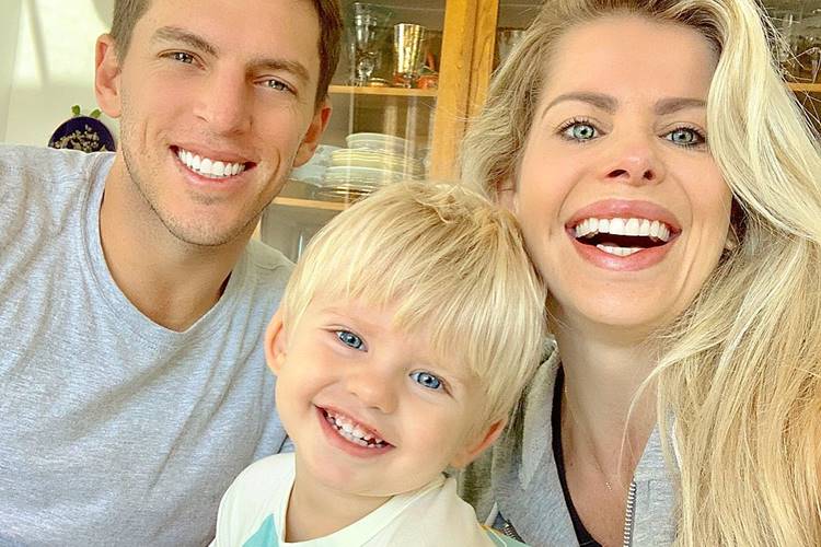 Karina Bacchi revela que irá oficializar a paternidade do filho Enrico