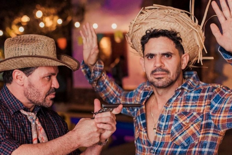 Irmão do sertanejo Eduardo Costa ostenta corpo sarado e dispara: “Persistência e determinação”