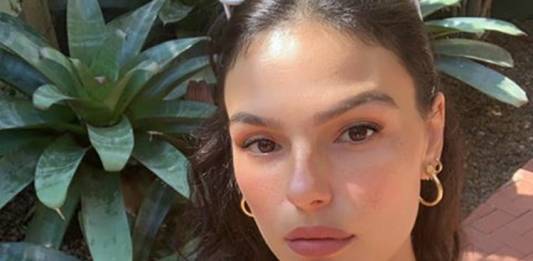 Isis Valverde/ instagram