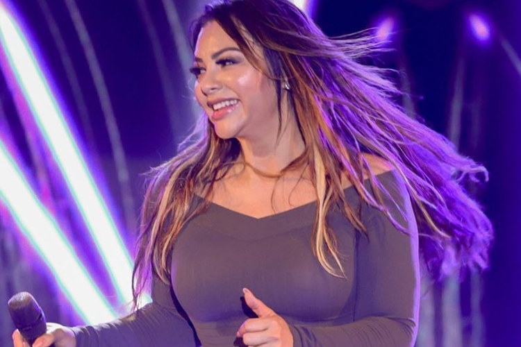 Cantora Marcia Fellipe se emociona com grande surpresa do marido: “Isso tudo é um sonho”