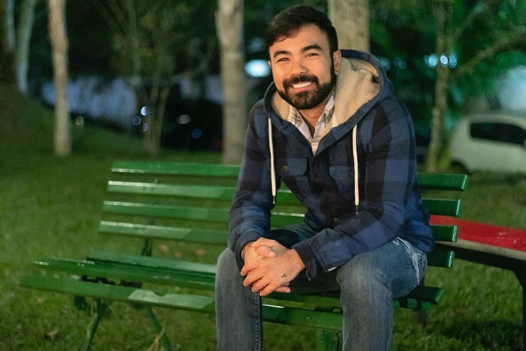 Filho de Maurício de Sousa se declara ao marido na web; Veja!