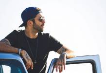 Após término com Anitta, Pedro Scooby radicaliza no visual; veja antes e depois