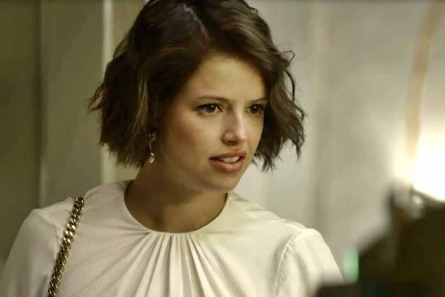 A Dona do Pedaço - Jô se espanta com atitude de Régis A Dona do Pedaço - Jô se espanta com atitude de Régis (Reprodução/TV Globo)