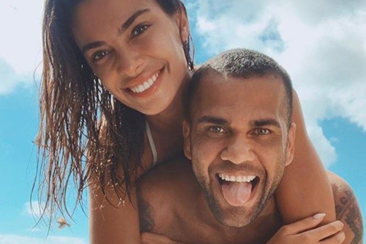 Famosa modelo casada com Daniel Alves desabafa sobre caso de machismo