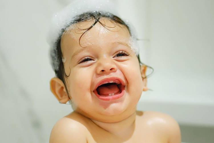 Wesley Safadão e Thyane Dantas celebram 11 meses do caçula Dom