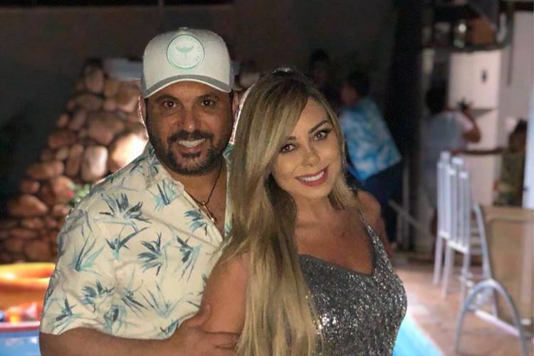 Mulher elástica? Deia Cypri impressiona seguidores ao fazer desafio