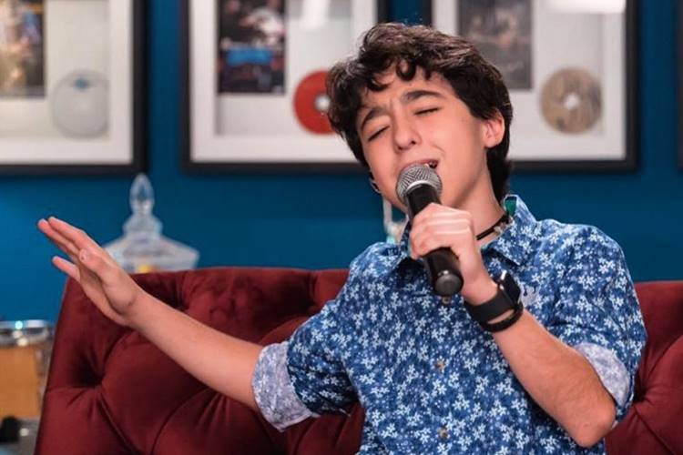 Filho de sertanejo emplaca hit em programa da Globo