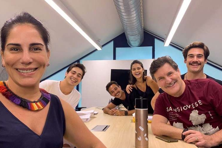 Saiba as mudanças que virão na nova versão da novela ‘Éramos Seis’ na Globo