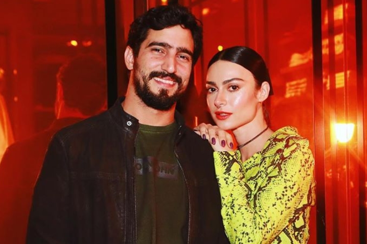 Em lua de mel, Thaila Ayala e Renato Goés se hospedam em hotel caro e luxuoso nas Malvidas