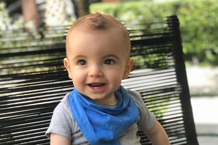 Milena Toscano compartilha primeiro corte de cabelo do filho