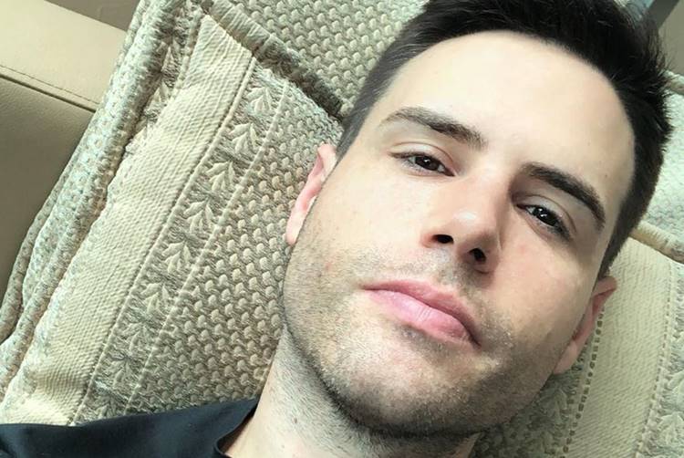 Luiz Bacci faz desabafo após comentar ameaça de morte: “Preciso de força”