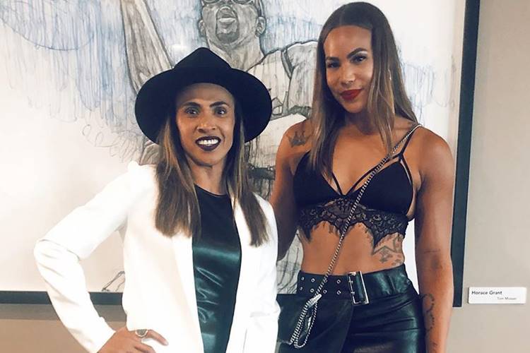 Namorada da jogadora Marta revela doença e recebe apoio da amada
