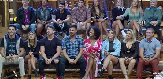 A Fazenda 11 - Participantes na estreia (Reprodução/RecordTV)