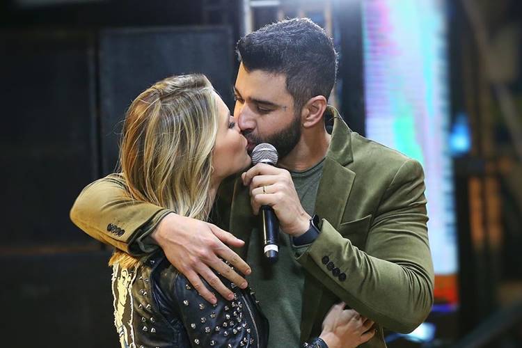 Andressa Suita parabeniza o marido, Gusttavo Lima